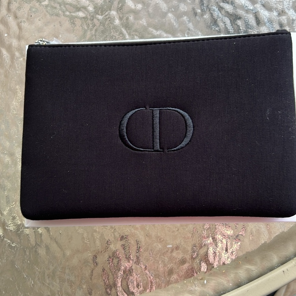 BN Christian Dior make up pouch, comes with box